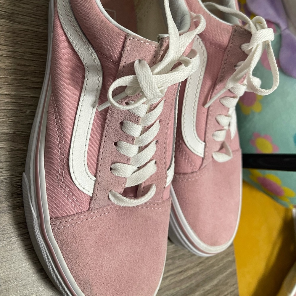 Pink vans